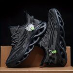 Men's Lightweight Striped Sports Shoes - Image 3