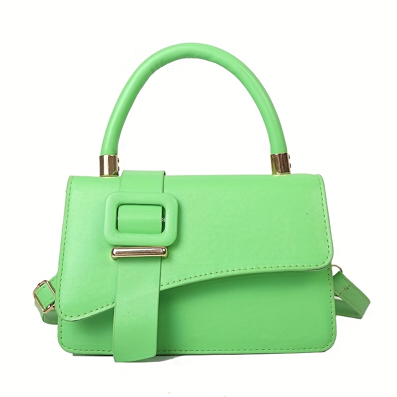 The Upcoming Fashion for Spring And Summer 2025 Features Vibrant Messenger Bags And Compact Square Handbags Designed for Women, Characterized by Their Simplicity, Style, And Elegance, Making Them Essential for The Season - Image 7