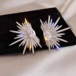 Dazzling Rhinestone Wing Earrings – Elegant Statement Jewelry - Image 7